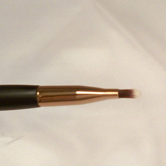 New Quality 7 piece Cosmetic Makeup Brush Set - Picture 11 of 11